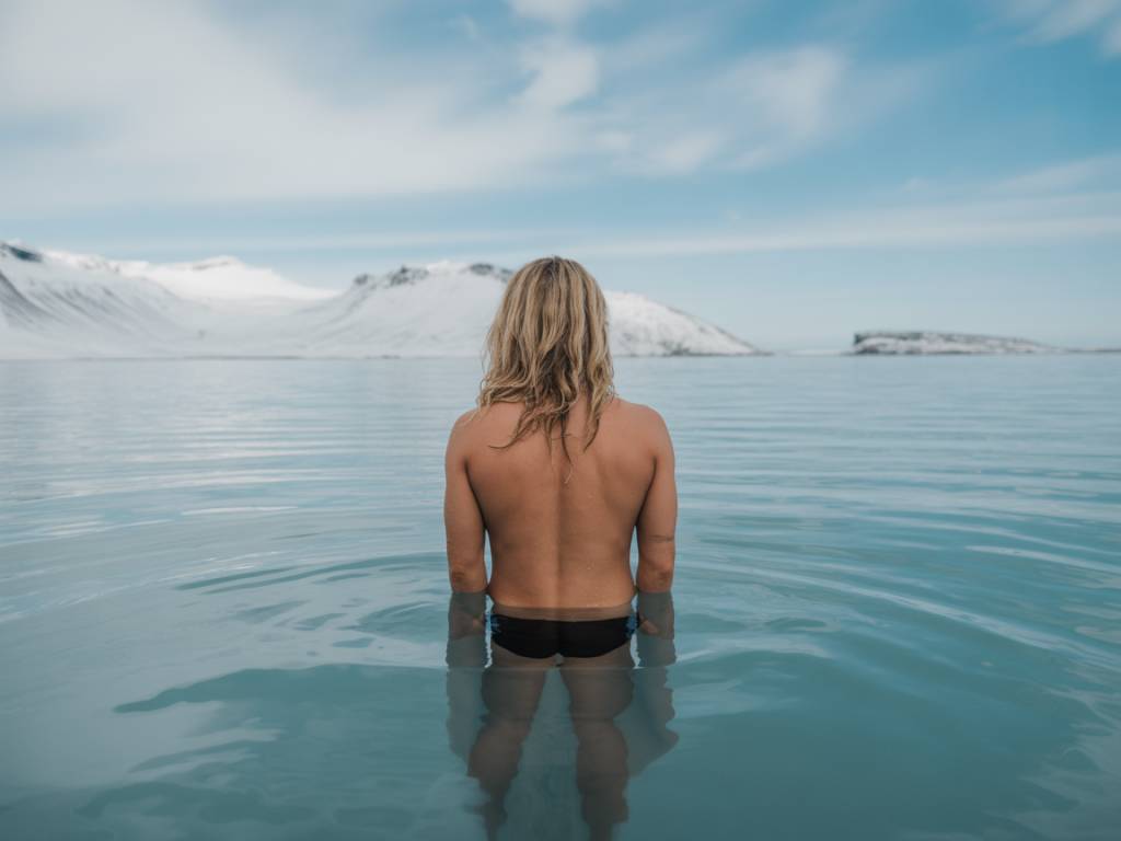 Bain de mer : comment se préparer à nager en hiver